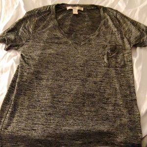 Heather gray v neck with pocket